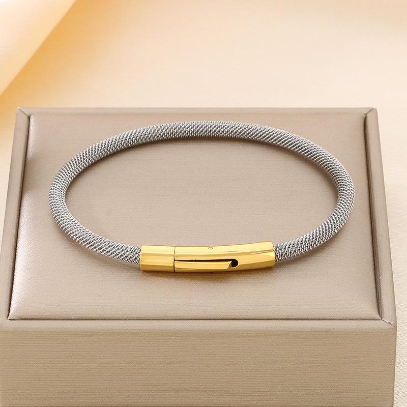 18K Gold-Plated Twisted Knot Stainless Steel Bracelet