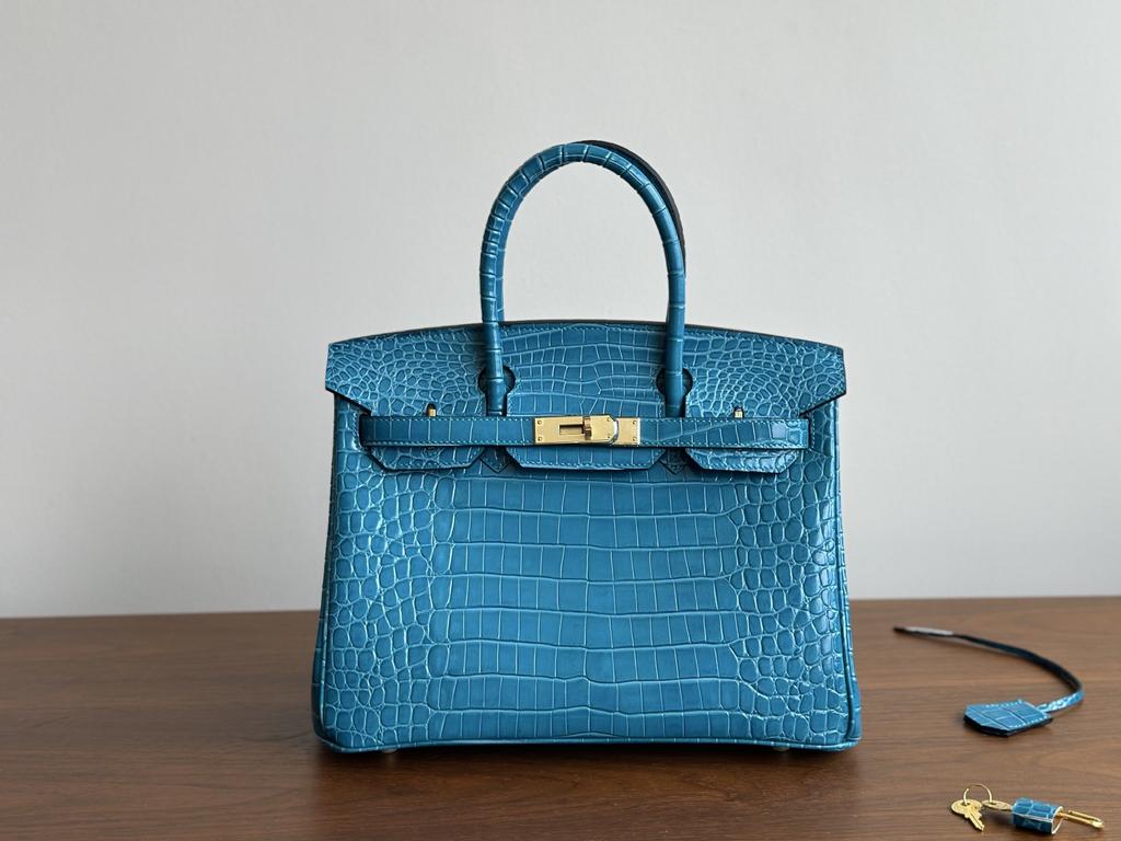 30 Silver Gold Yellow Fish Thread Pure Handmade Genuine Leather Tassel Thread Large Capacity Timeless Handheld Womens Bag