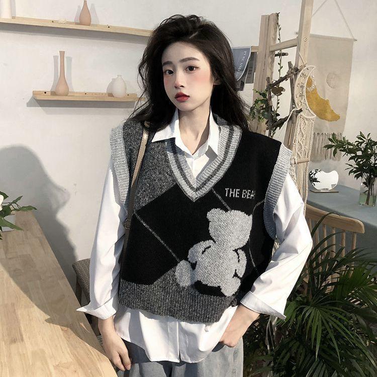 Women's Spring 2023 Retro College Style Knit Vest Sweater Top
