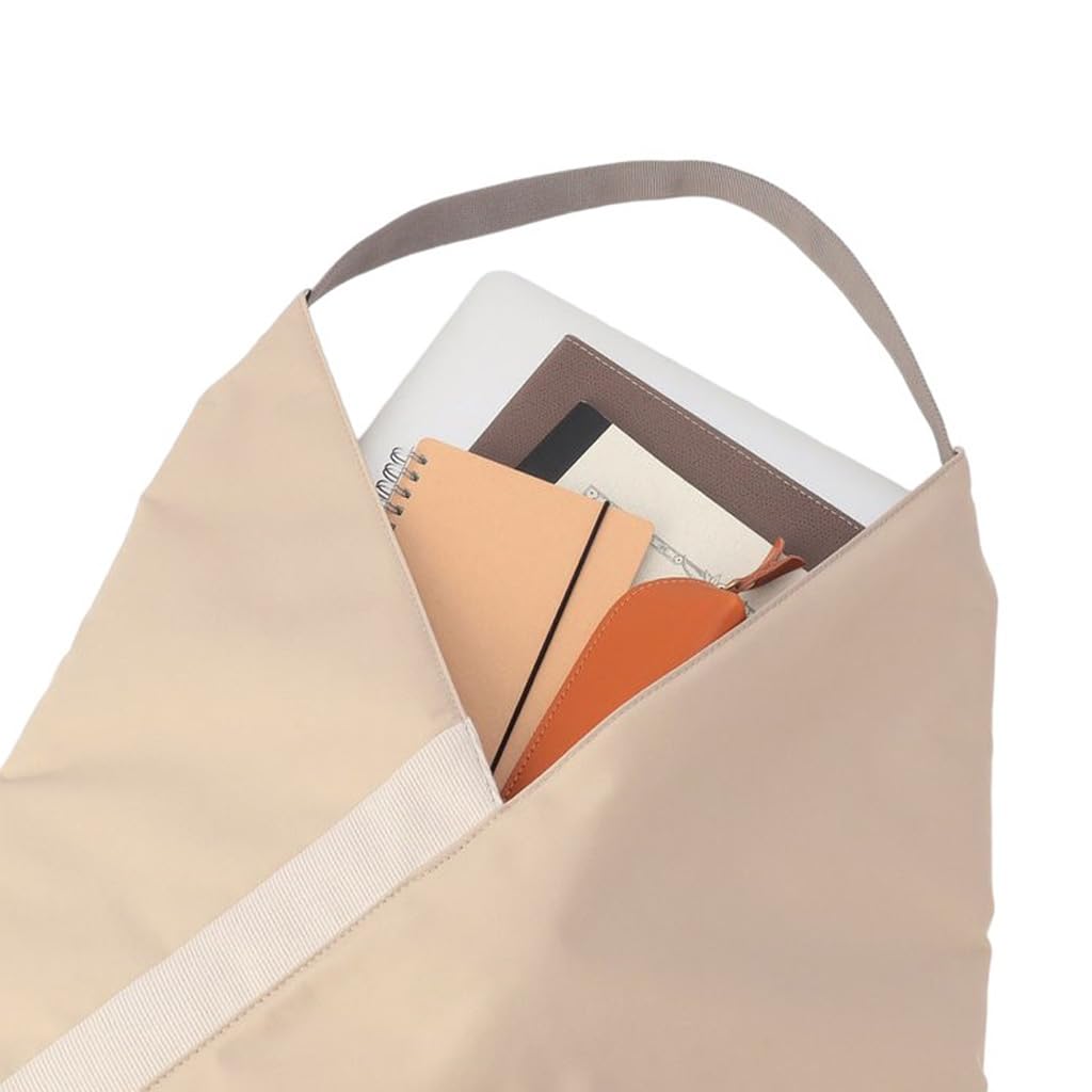 [Briefing] Triangle Tote Large