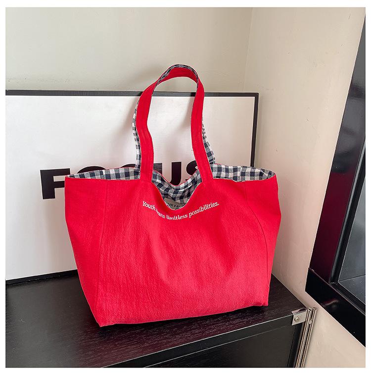 Wiosna i lato nowy leniwy styl literacki dwustronna krata torba tote o dużej pojemności studencka do dojazdów rekreacyjna torba na ramię