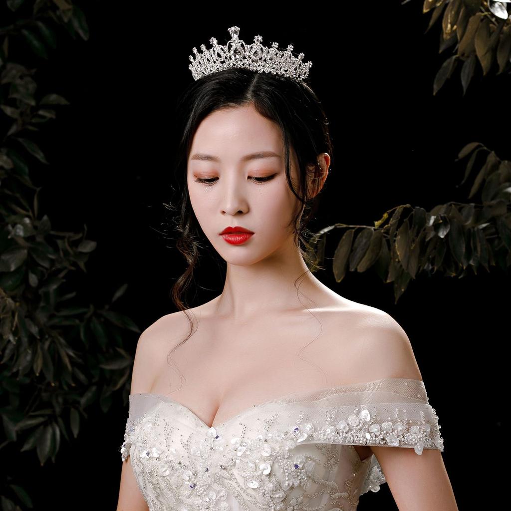 Kjøp Krone Hodeplagg Bursdag Pannebånd Dronning Brud Hårtilbehør Fest Krone  Europeisk og amerikansk brudekjole | Joom Norge, image size:1024x1024