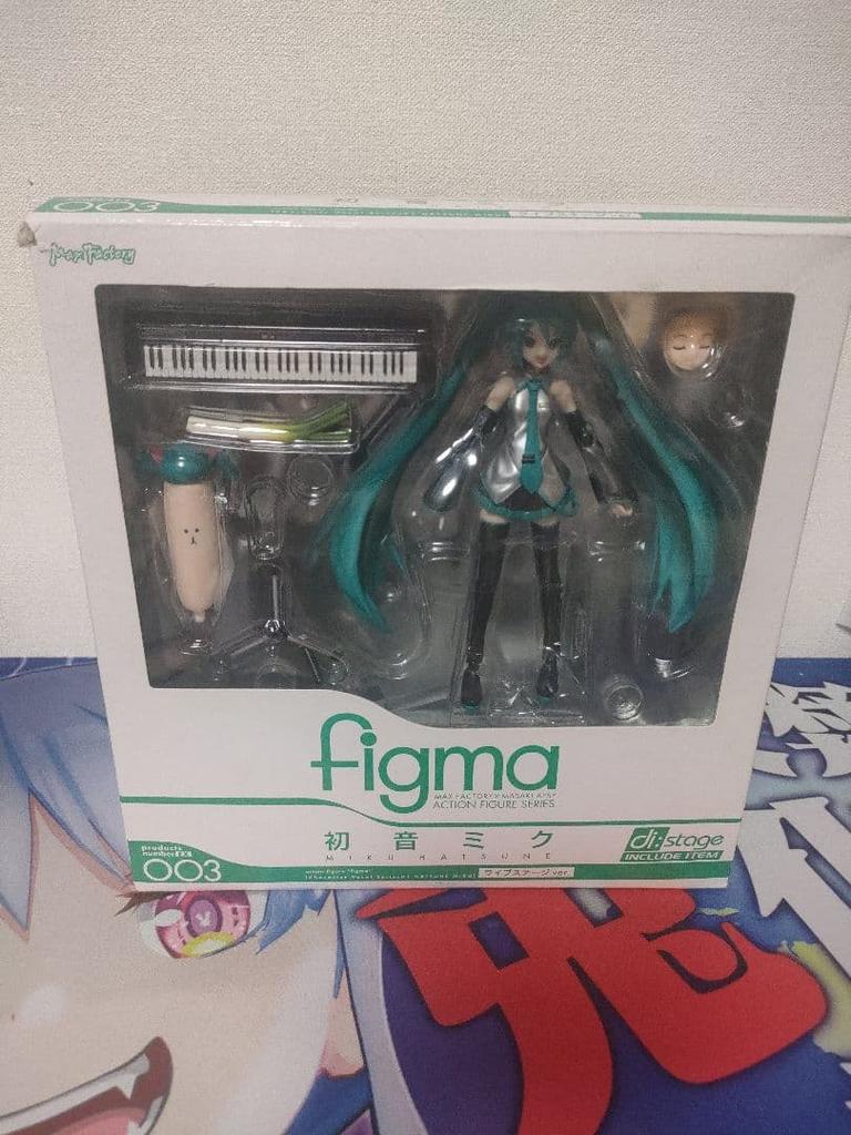 [USED] Figma Hatsune Miku Live Stage Ver. Figure