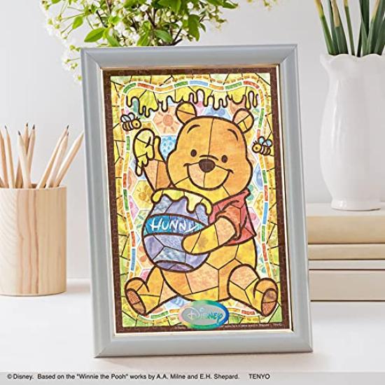 Tenyo [Made In Japan] 266-Piece Pure White Gyutto Series Jigsaw Puzzle Disney Winnie the Pooh Stained Glass (18.2x25.7cm) DPG-266-972 with Service