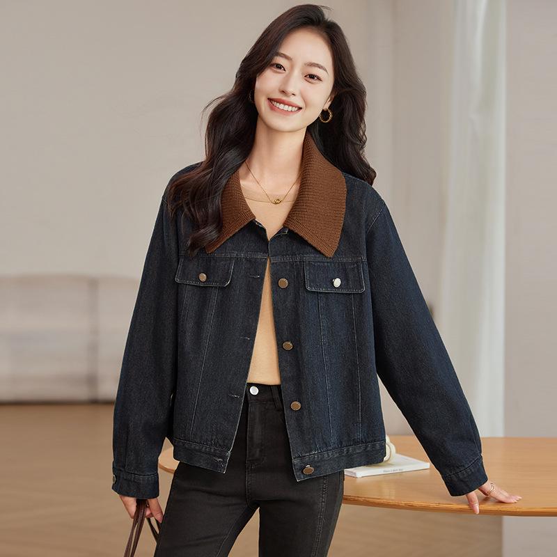 

Женская стеганая джинсовая куртка в стиле ретро со съемным вязаным лацканом - Универсальная и утепленная для моды осень/зима 2024 XL (suitable for 135-150 jin)