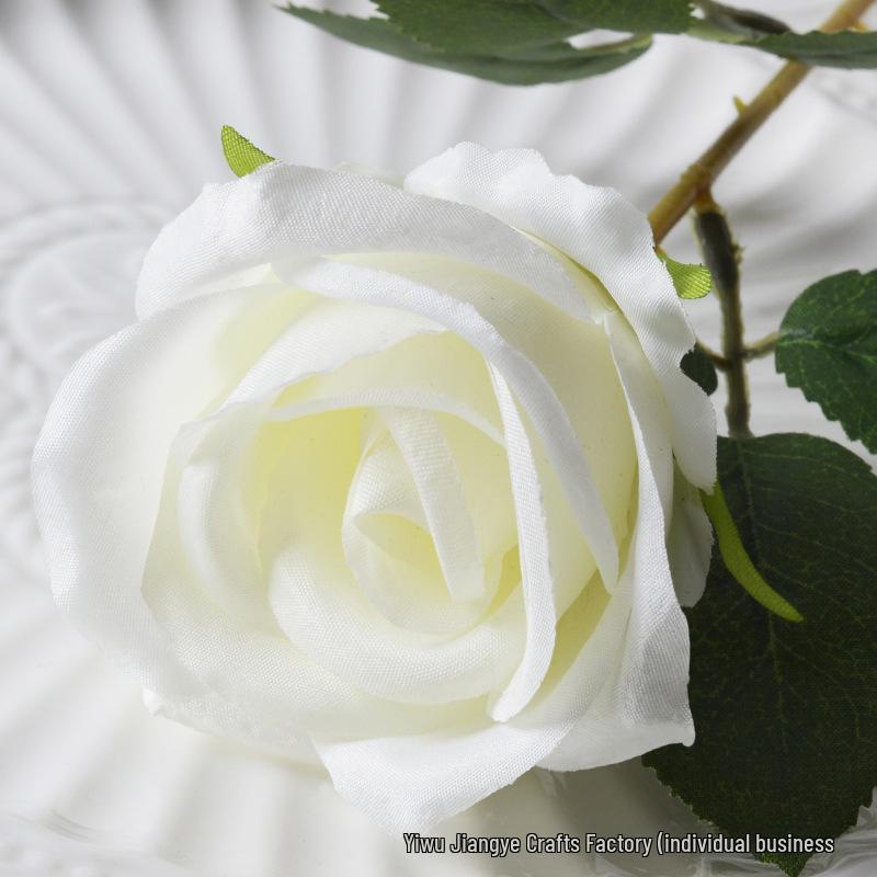 Large Flannel Rose Silk Bouquet for Wedding and Valentine's Day Home Decor