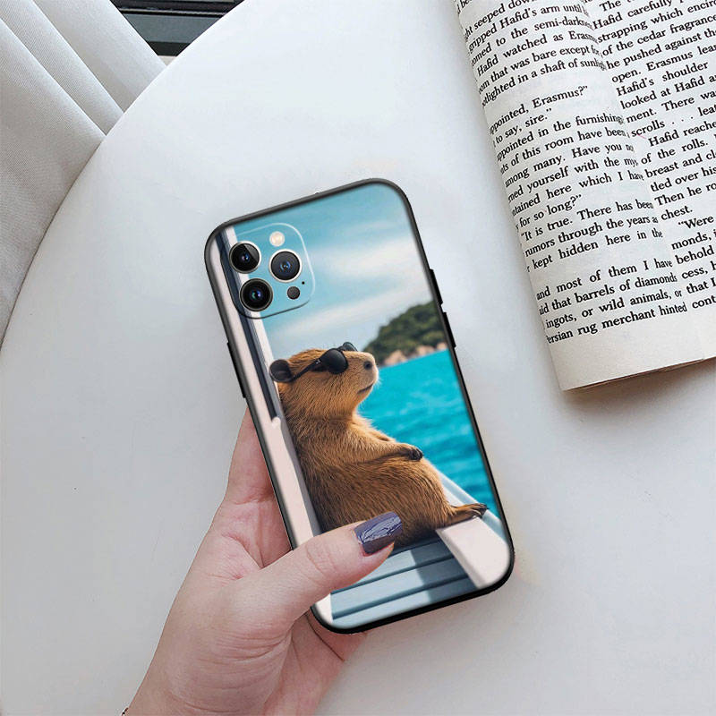 IR4 Capybara Cute Shell for Samsung Note 20 10 S25 Plus Ultra Lite A51 A52 A53 A71 A72 A73 M20 M30 M21 M31 M51 A11 A70 A56 A26