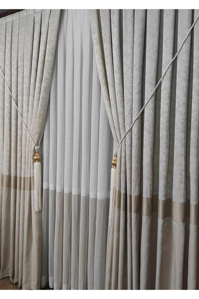 Závěs EPeddler Home s jedním křídlem na pozadí, pevně skládaný, žakárový, se světlým vzorem