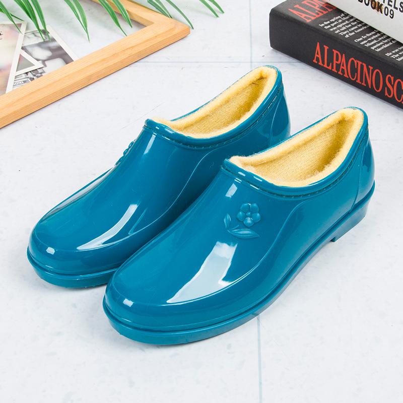 Women's Yuanbao Short Rain Boots: Non-Slip, Wear-Resistant, Warm Water Shoes for Kitchen, Spring & Autumn Wear