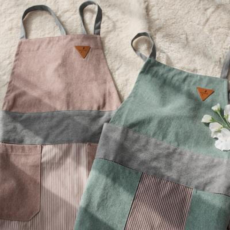 

Art Stripe Cotton Apron - 2 colors Mint