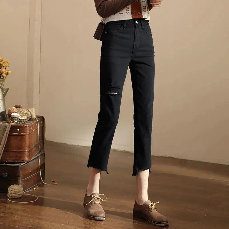 

White Rip Hem Jeans: Wrinkle-Resistant, Lightweight 7/8 Straight Leg Summer Denim 31 (60kg-63kg)