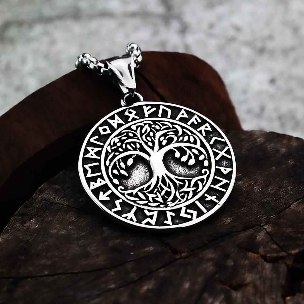 Vintage Nordic Viking Tree of Life Personalized Rune Fashion Versatile Single Item Men's Pendant Titanium Steel Jewelry