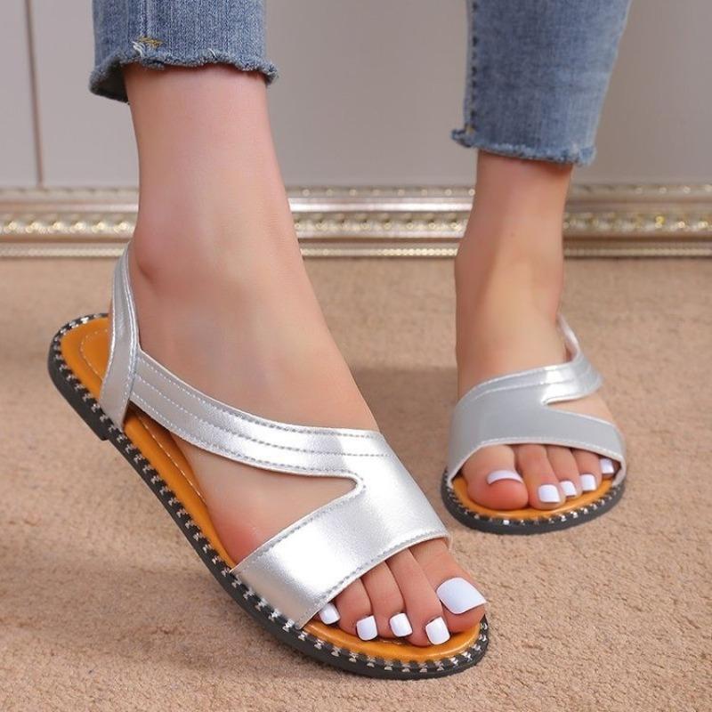 New large size flat-bottomed rivet sandals, one-character fish mouth shoes 43