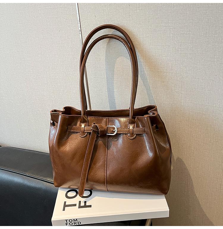 Hochwertige und Modische Ein-Schulter-Tasche, Große Pendler-Tragetasche