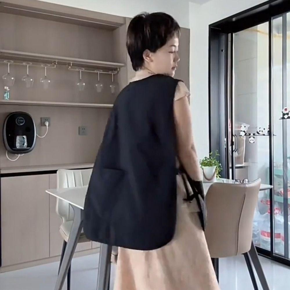 Waterproof Sleeved Apron Nylon Vest Style Kitchen Aprons By Cooks Chef and Servers