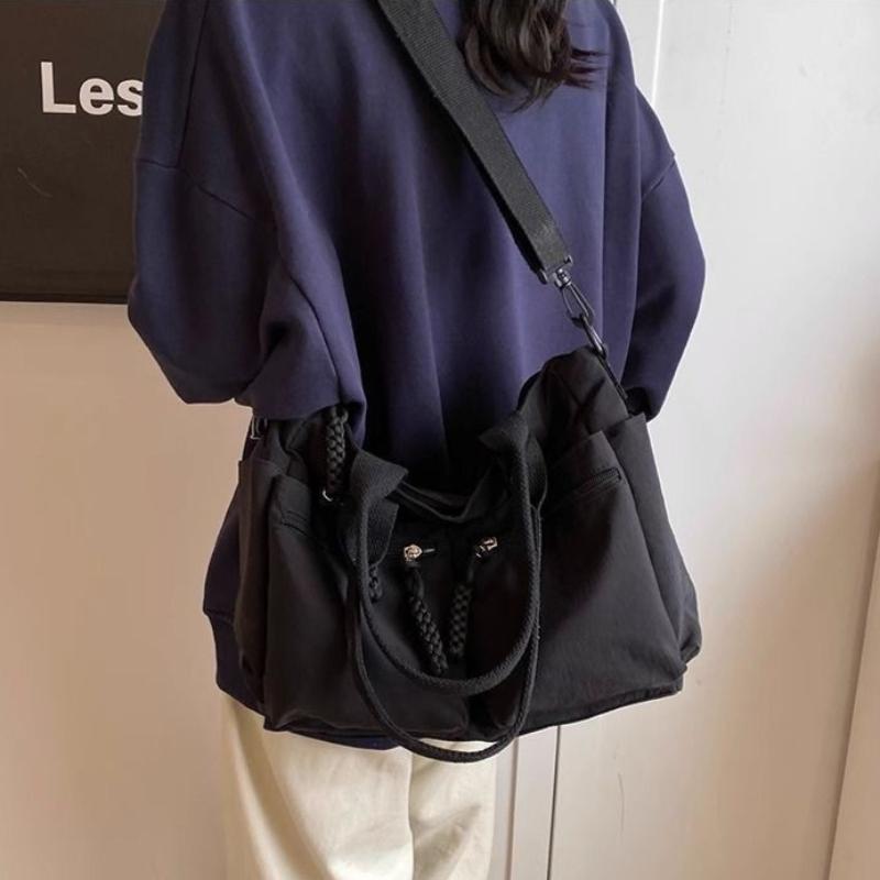 Leisure Large Capacity Tote Bag Women's Fashionable Nylon Cloth Shoulder Bag Daily Commuting Crossbody Bag Multi Pocket Handbag