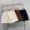Shorts en velours côtelé pour femmes 2024 style coréen: Taille Haute, Jambe Large, Coupe Décontractée Ample pour Automne/Hiver