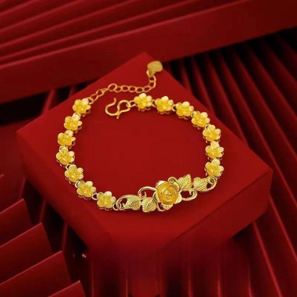 Vintage Imitation Gold Flower Bracelet Ornaments Hand Jewelry Hollow Bracelet Women Wrist Adornment Alloy Chinese Style Bangles