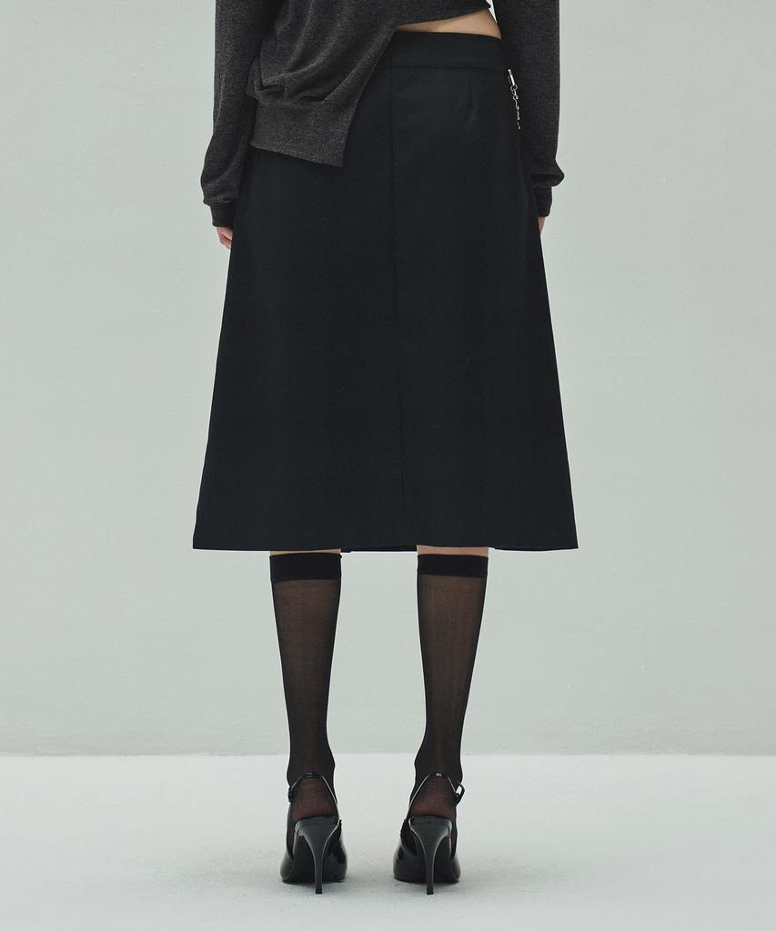 Daiaegeuneol Low Rise Midi Skirt (Black)
