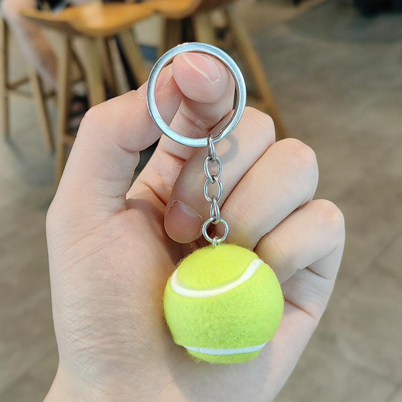 

Tennis Pendant Keychain: Cute Charm for Men, Women, and Students - Perfect Souvenir or Prize Gift Standard