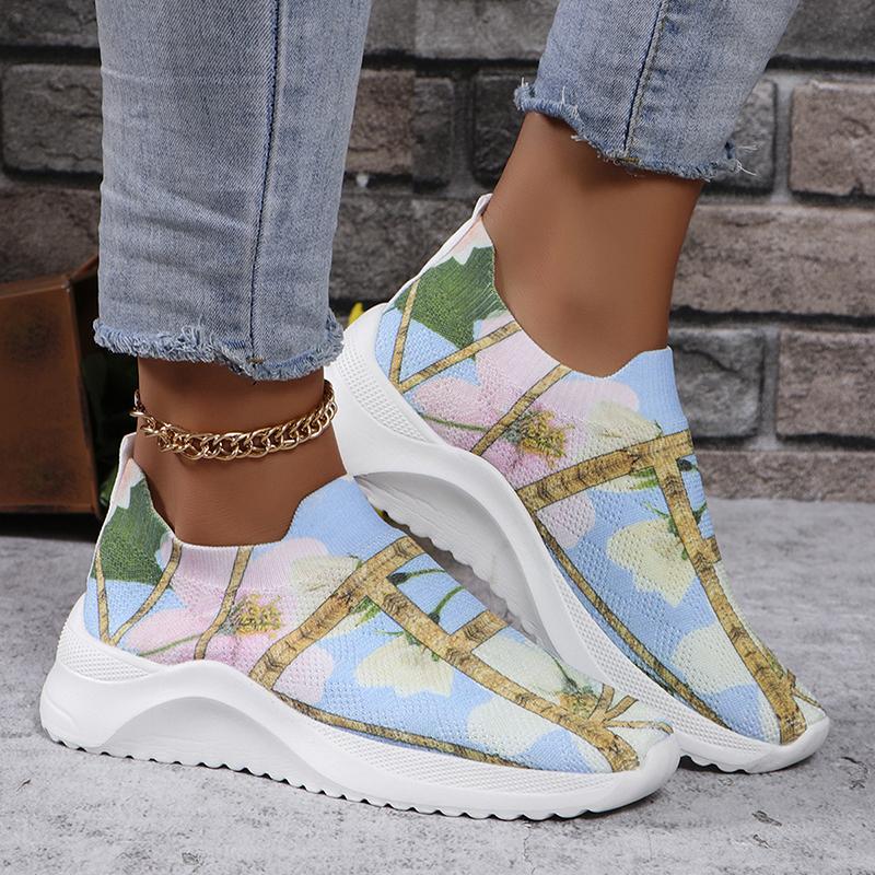 Fashion Lightweight Printed Slip On Flats Shoes Women Comfort Breathable Mesh Platform Sneakers Woman Plus Size Knitted Walking Shoes