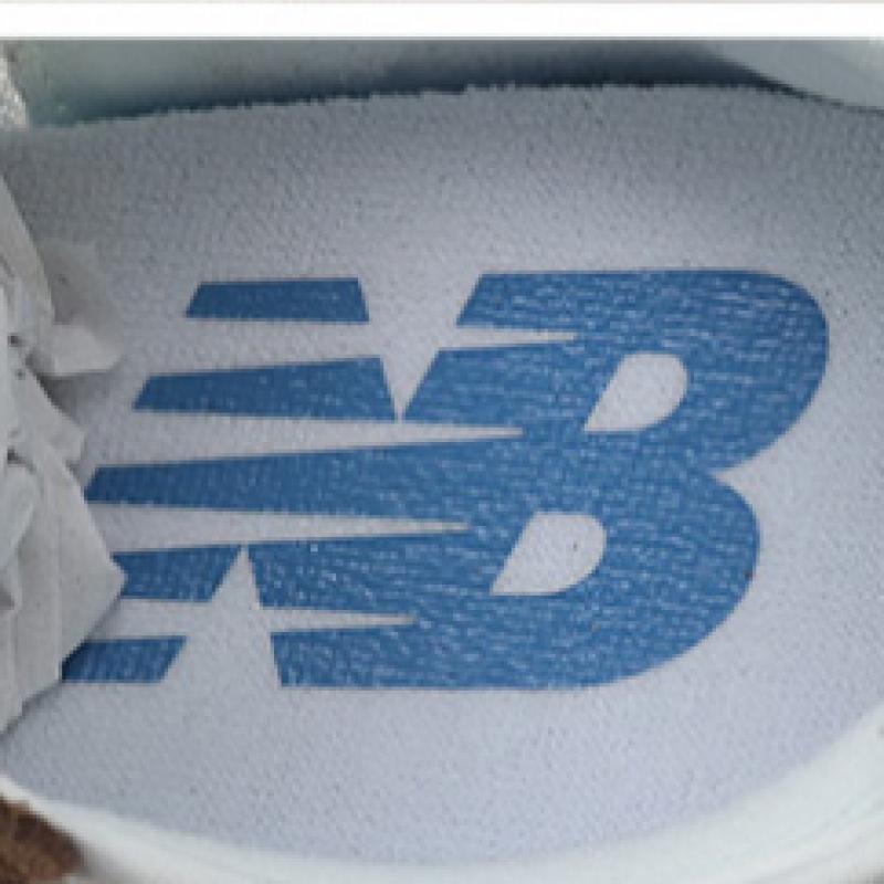 New Balance 327 Brown