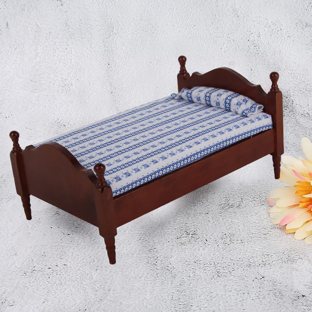 1:12   Wood Small Bed Model in Redwood Color    ature   Furniture