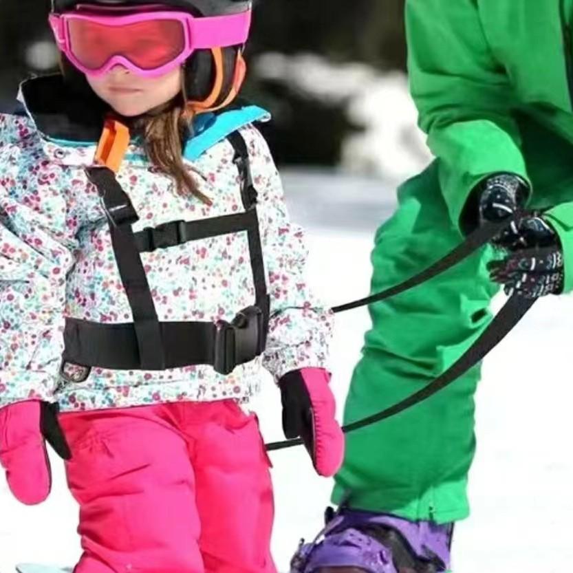 Adjustable Anti-Fall Ski Harness for Kids: Safety Chest, Back Strap, and Leash