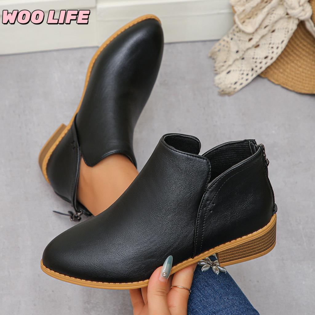 Pointed Rear Zipper Short-tube Martin Boots Women's Plus Size Leather Boots Solid Color Thin Thick-heeled Leather Ankle Boots