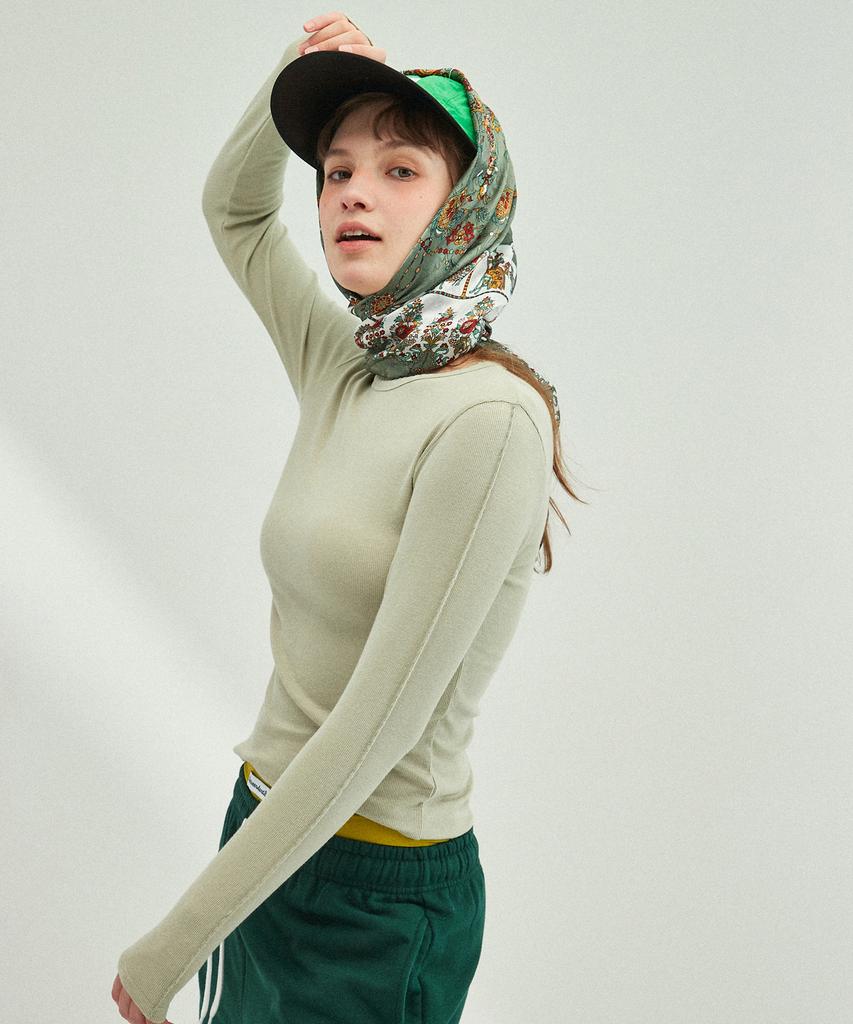 BETWEEN A AND B Peacoat Stitch Round Neck T-Shirt [Olive]
