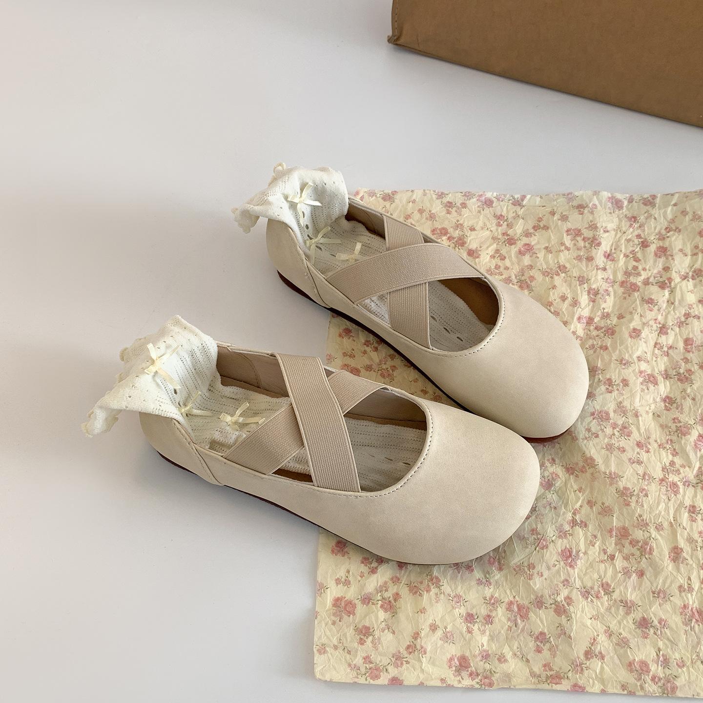 

Queen Fan White Retro Flat Bottom Shallow Mouth Height Increasing Single Shoes Women s Summer 2025 New Skirt Mary Jane Shoes 35 бежевый