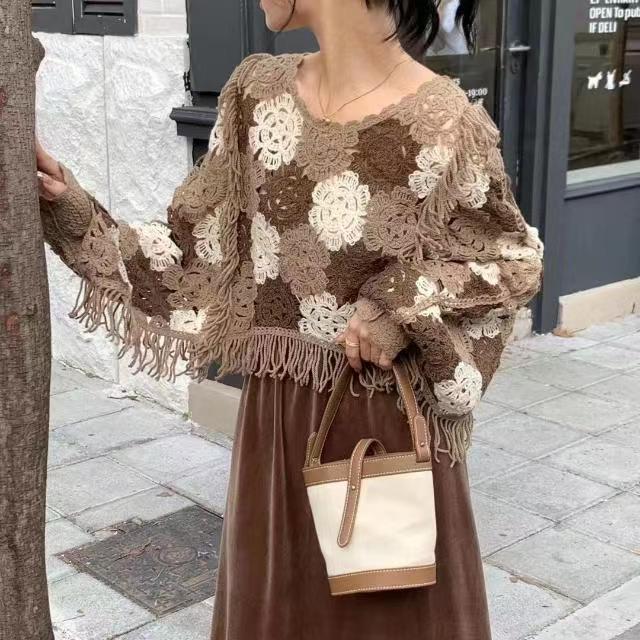 2023 Plus Size Women's Crochet Hollow Long Sleeve Knit Top - Loose & Versatile for Spring/Summer