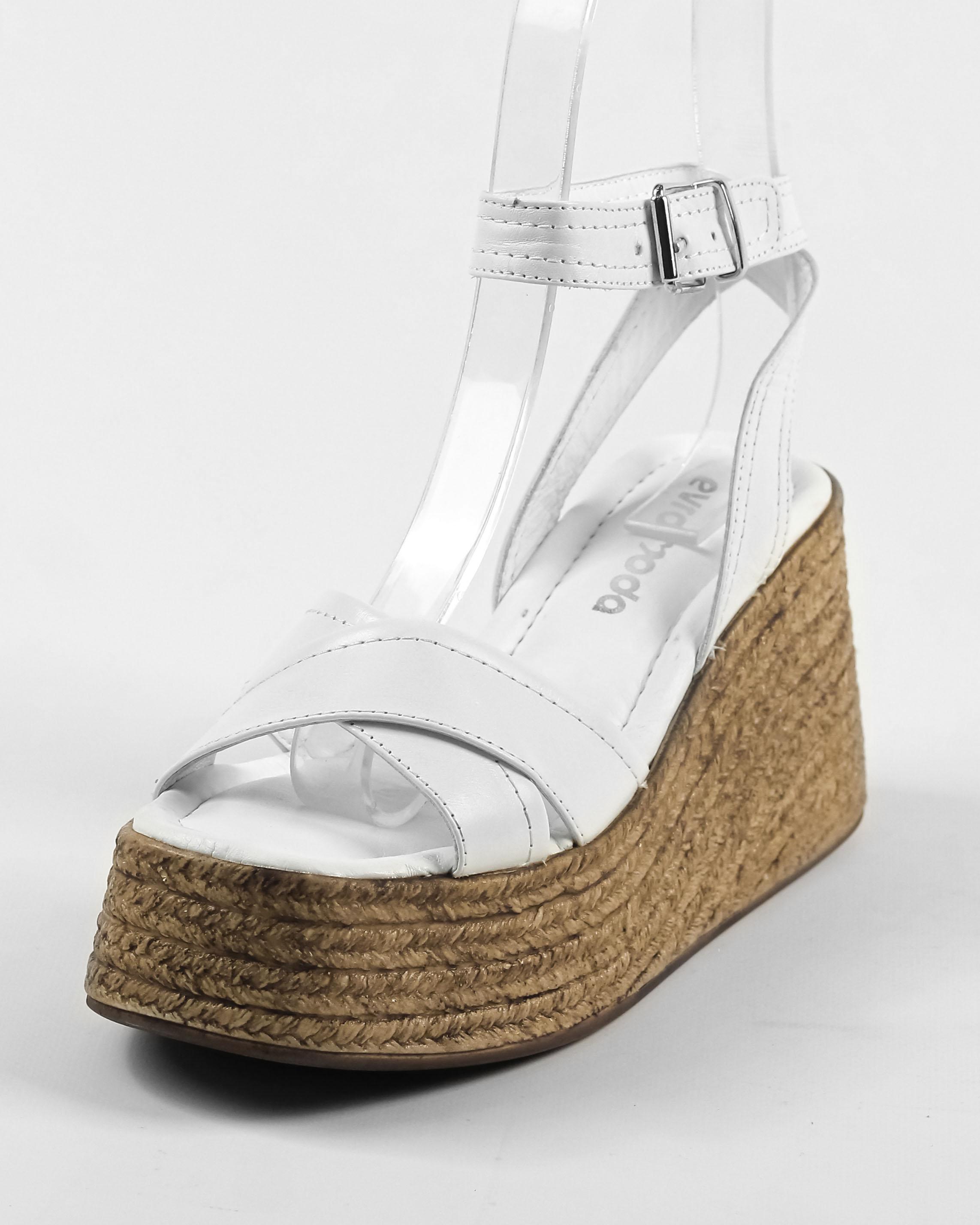 

Босоніжки на високій платформі Evromoda 9300 36 Білі шкіра 40 білий