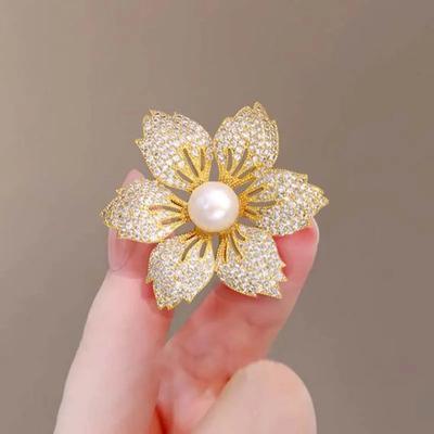 Elegante Broche de Flor de Bauhinia Para Mujer Lujo Ligero Perla Diamante de Imitación Corsage Accesorios Cárdigan Alfiler de Boda
