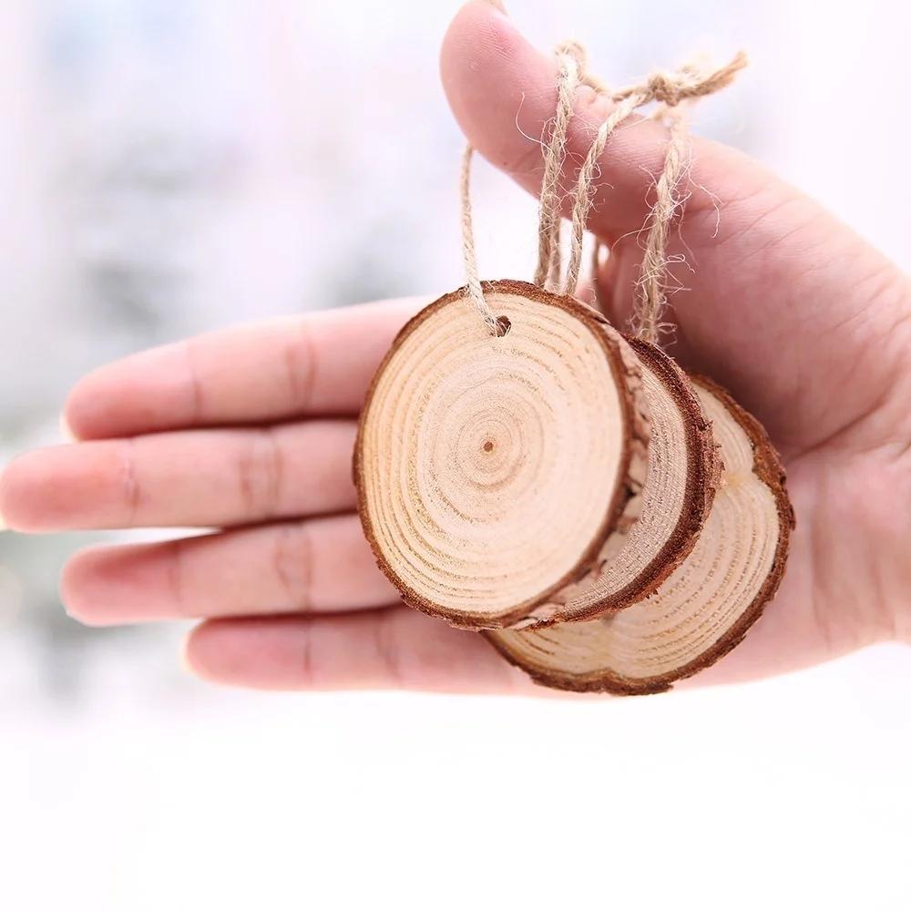 10pcs/1set Christmas Tree Ornaments Diy Props Hand-painted with Holes Wood Chip Painting Party Decoration Supplies