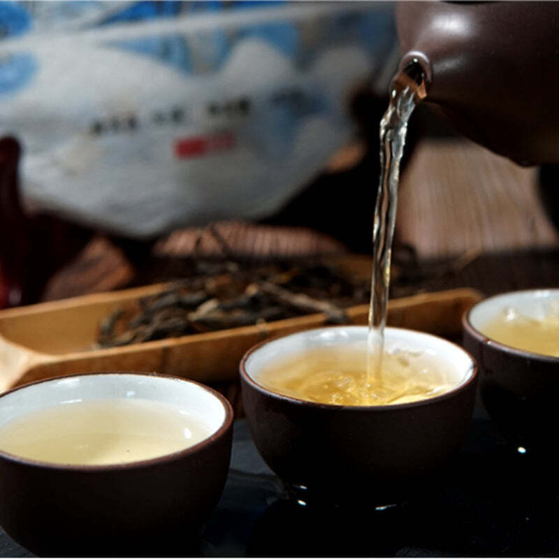 357g Surový čajový koláč Pu-erh Hora Jingmai Starý čaj Puerh Čínsky zelený čaj Pu'er