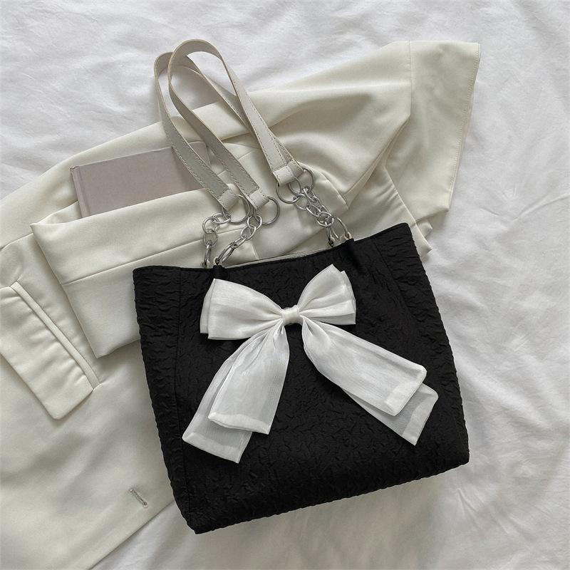 Fashionable Large Capacity Tote Bag for Women's New Bow Shoulder Bag Fashionable Trendy Handmade Cloth Bag