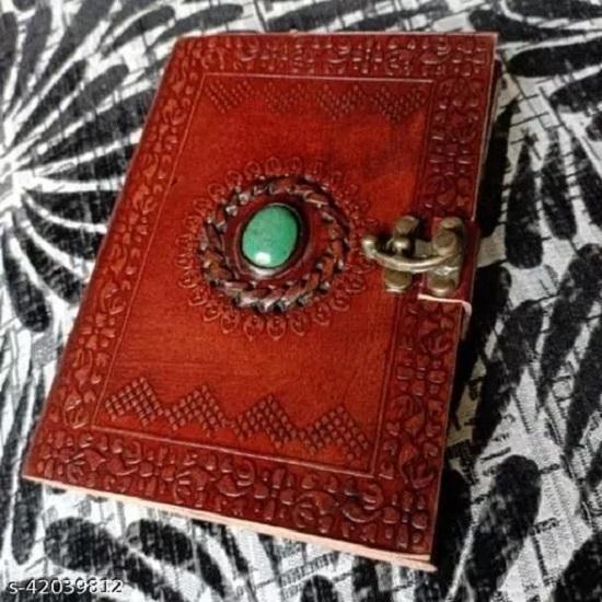 Handmade Leather Diary Embossed Antique Lock for Artist Sketchbook Size 7 * 5 Inch