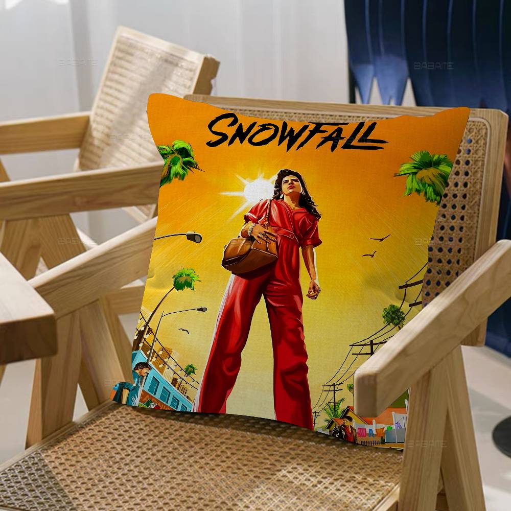 Snowfall Vintage Anime Cushion Cover Polyester Sofa Cushions Decorative Throw Pillows Home Decoration Pillowcover