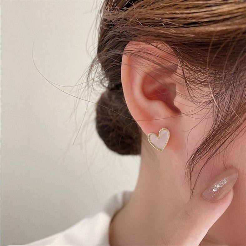 

Love stud earrings women s fashion versatile commuter earrings ins style temperament high-end design earrings