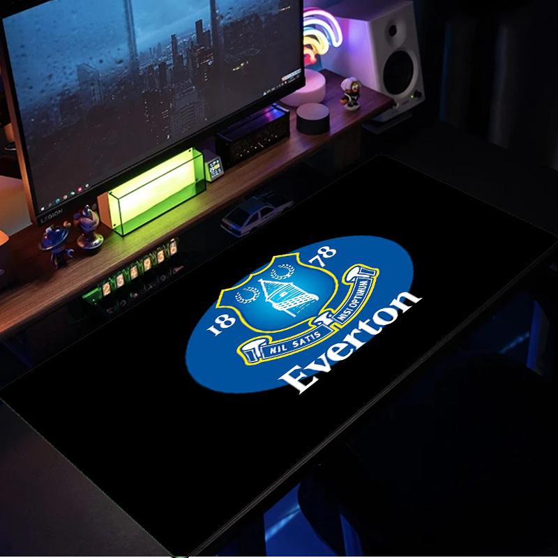 Everton Football Club Wappen Mauspads, Gummibasis, Mauspads für Gamer und Bürogebrauch, Gaming Schreibtisch , Leicht zu reinigende Matte Weihnachts-Fan-Geschenke