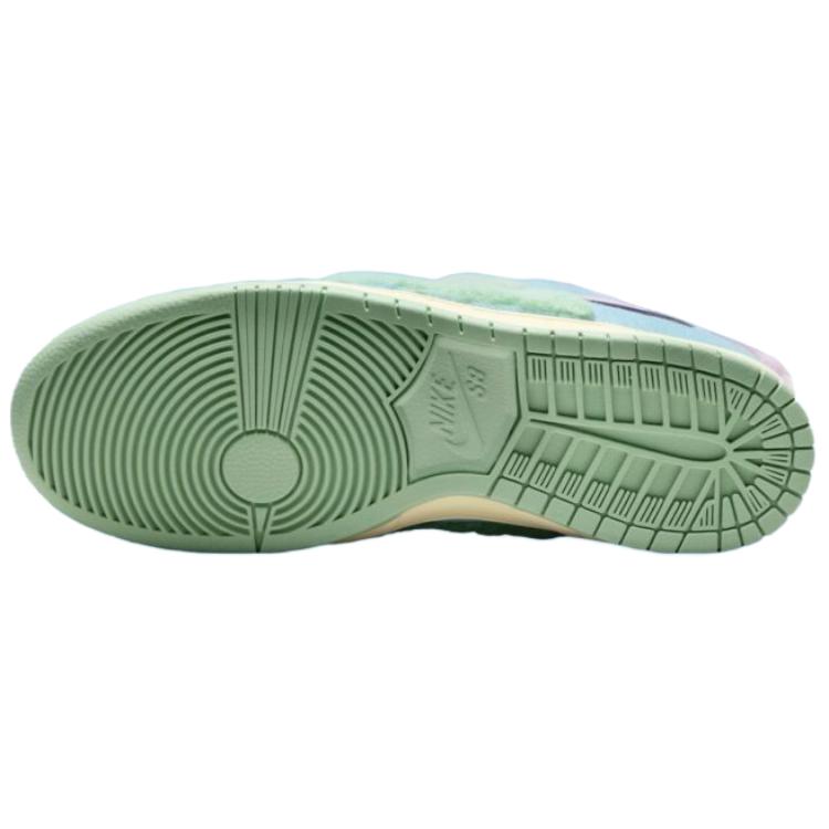 Nike Sb Dunk Low Verdy Visty Skateboard Shoes FN6040-400