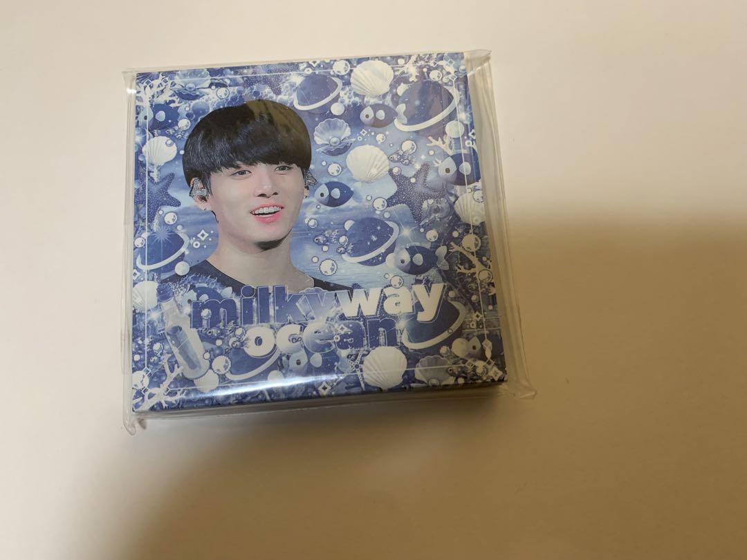 

[Б/У] Маленький блокнот для заметок BTS Чонгука, 50 листов в блокноте, корейский производитель, товары