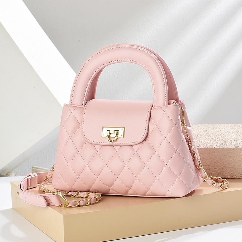 IELGY Ladies Soft Leather Chain Diamond Small Messenger Bag - Perfect for Hand Carry