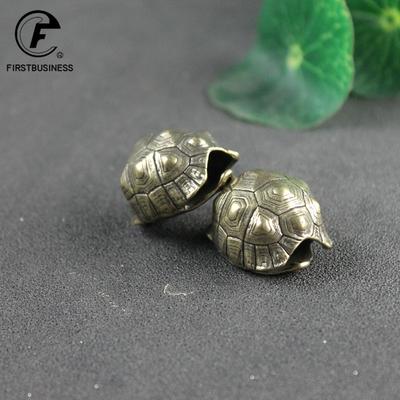 Retro Brass Mythical Beast Turtle Shell Bell Vintage Pure Copper Car Keychain Pendant Lucky Animal Statue Desktop Ornament Decor