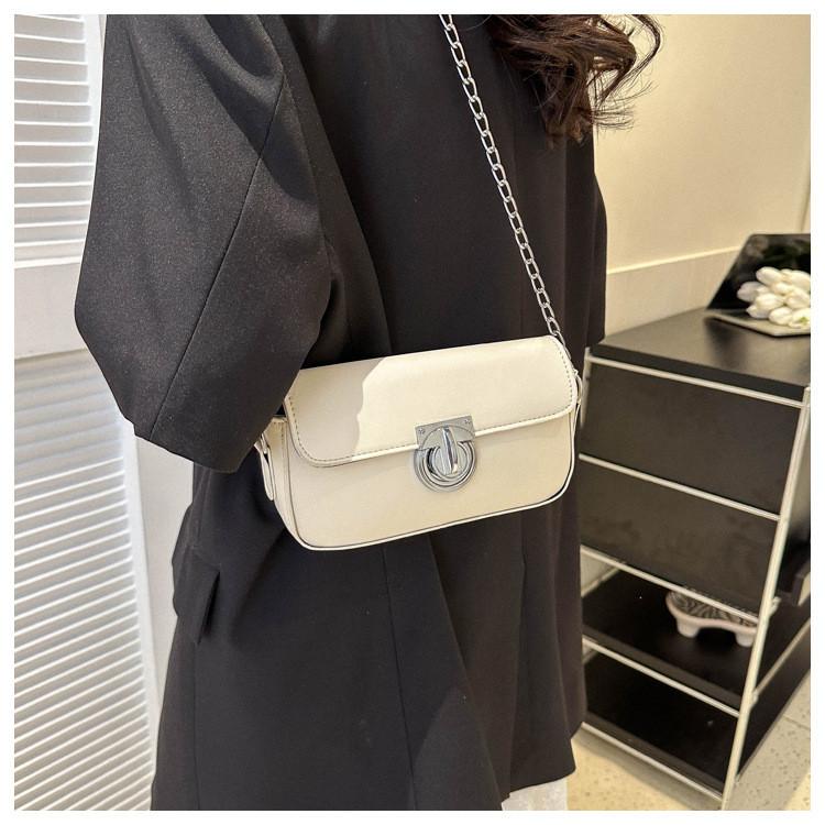 Trendy Street Style Fashionable Pu Leather Crossbody Bag 2023 Summer Small Square Bag