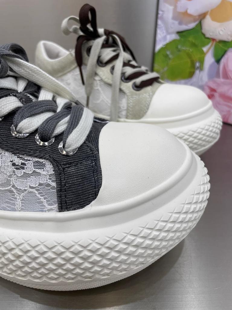 Fashion Large Size Autumn Winter New Women's Shoes Leather Light Platform White Shoes Spring Breathable Sports Ladies Flat Casual Shoes