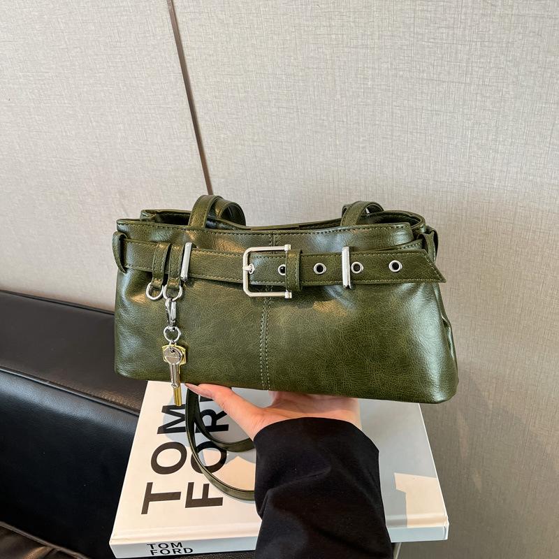 

Vintage niche commuter shoulder bag women s 2025 new autumn and winter retro fashion hottie locomotive armpit bag зелёный