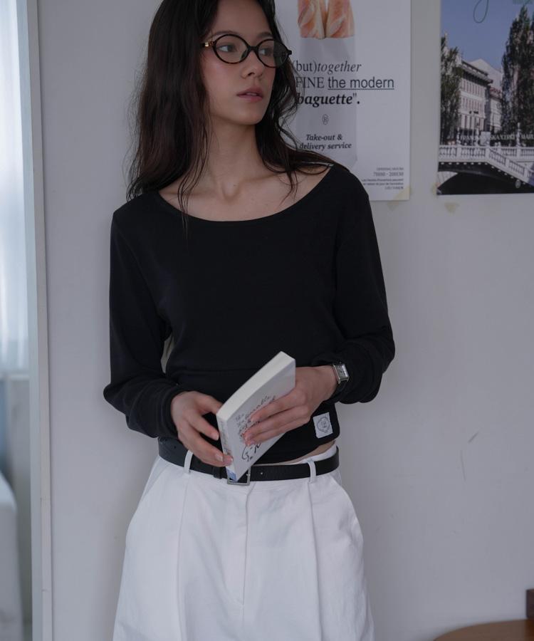 DEHEVE Slim U-Neck Long Sleeve [Black]