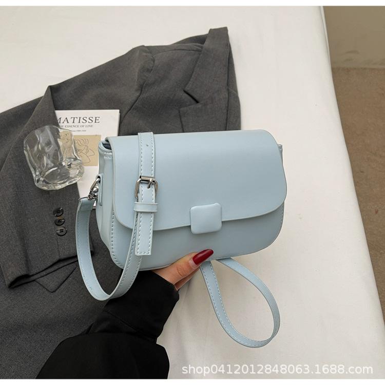 

Стильная и простая маленькая женская сумка 2025 новая высококлассная ретро маленькая квадратная сумка для поездок на работу на плечо сумка-мессенджер синий